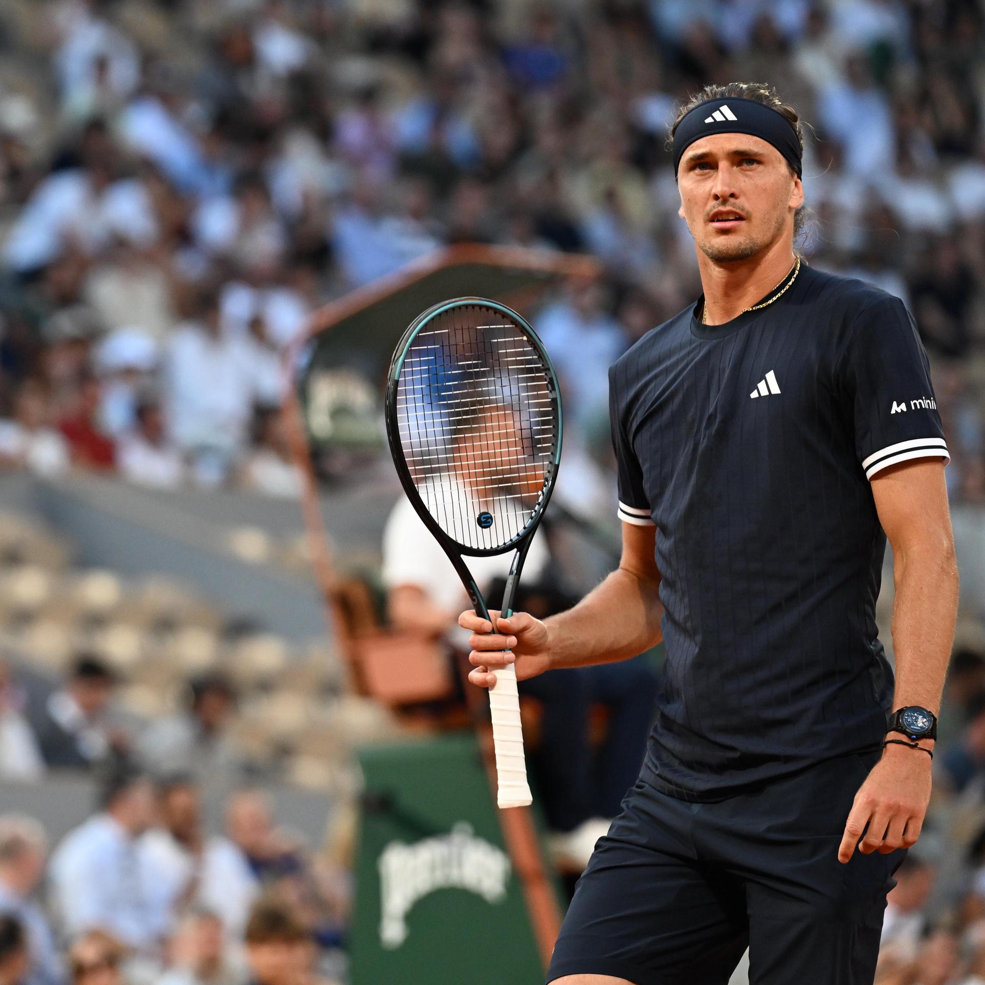 French Open - Zverev siegt im Eiltempo, auch Korpatsch jubelt - Tränen bei Lys