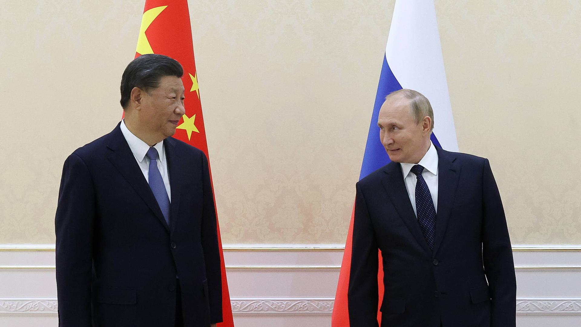 Chinas Präsident Xi Jinping und der russische Präsident Wladimir Putin bei einem Treffen im September 2022. 