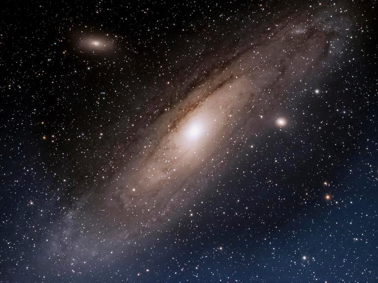 Andromedagalaxie und Sternbild Andromeda