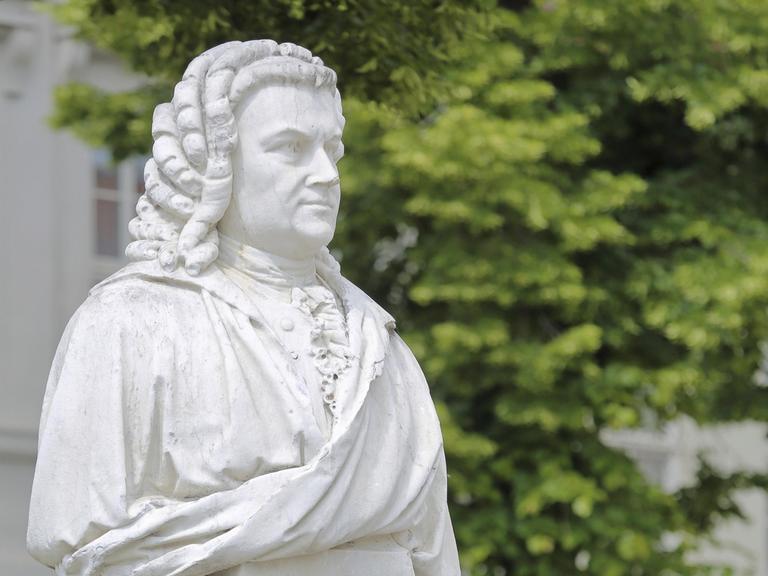 Eine Büste von Johann Sebastian Bach