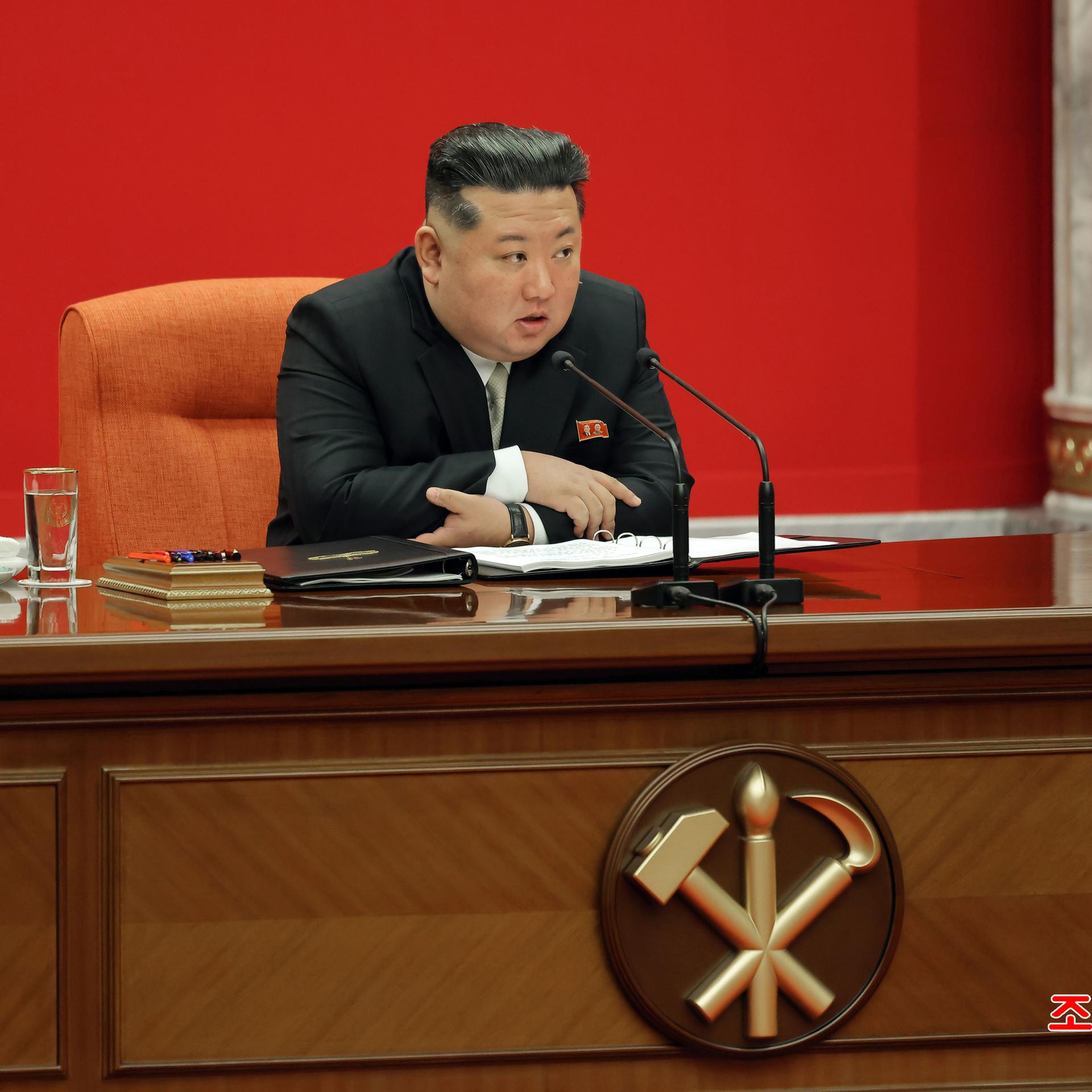 Nordkoreas Machthaber Kim Jong Un hält eine Abschlussrede bei einem Parteikongress der Arbeiterpartei Koreas. 