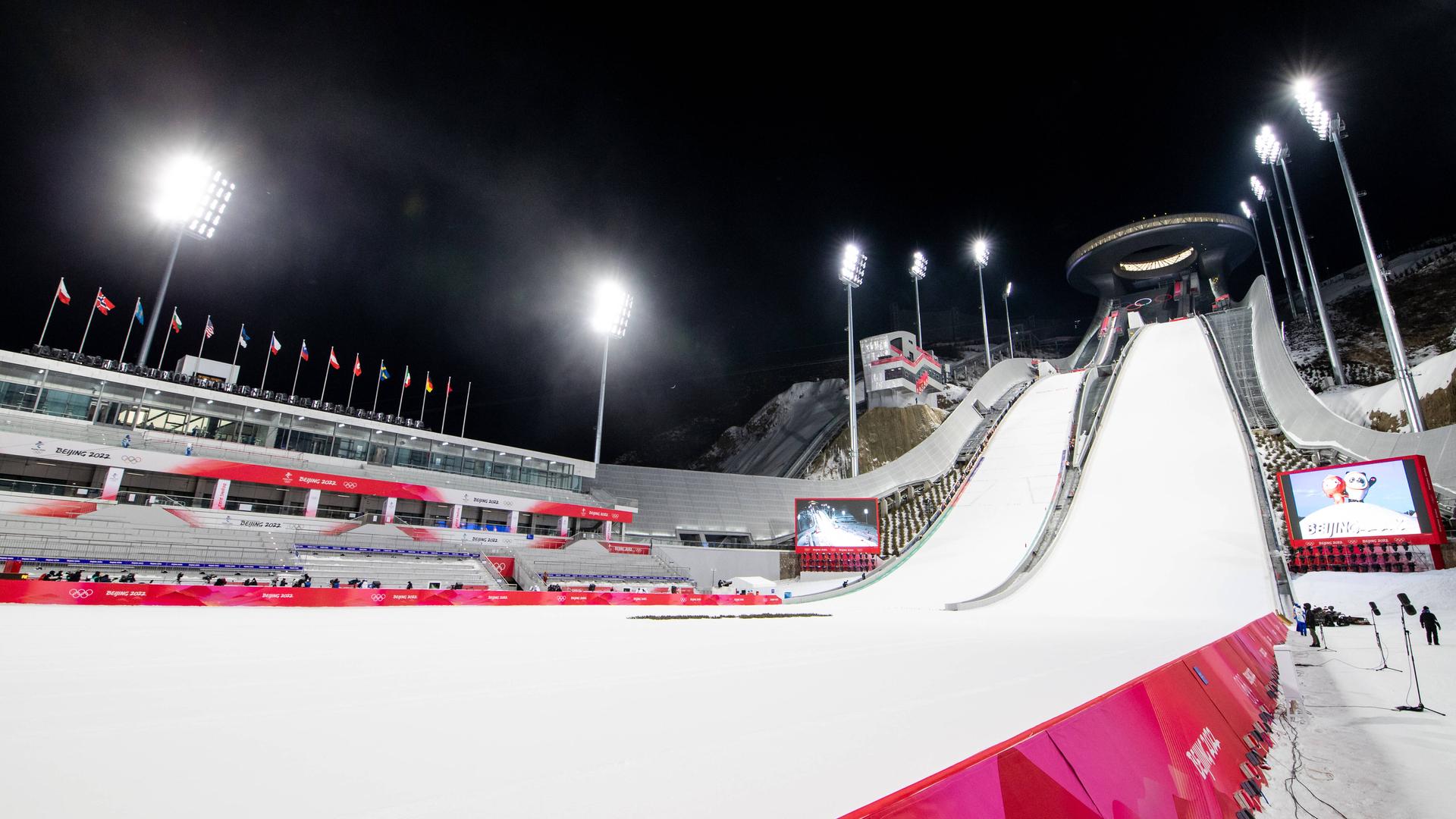 Die neue Skisprung-Anlage der Olympischen Winterspiele in Peking.