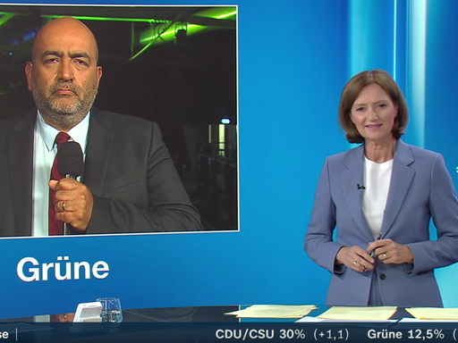 ZDF-Chefredakteurin Bettina Schausten nach der Europawahl 2024 im Gespräch mit Omid Nouripour, Bundesvorsitzender von Bündnis 90/Die Grünen