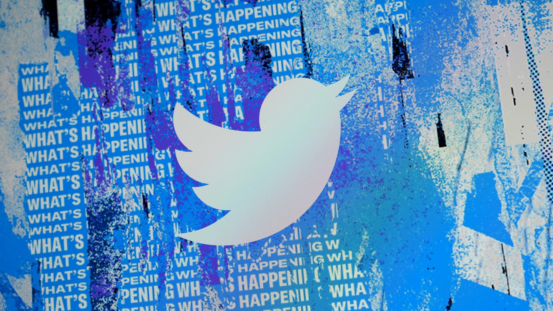 Twitter-Logo vor dem Schriftzug "What's happening?" Twitter-Logo vor dem Schriftzug "What's happening?"