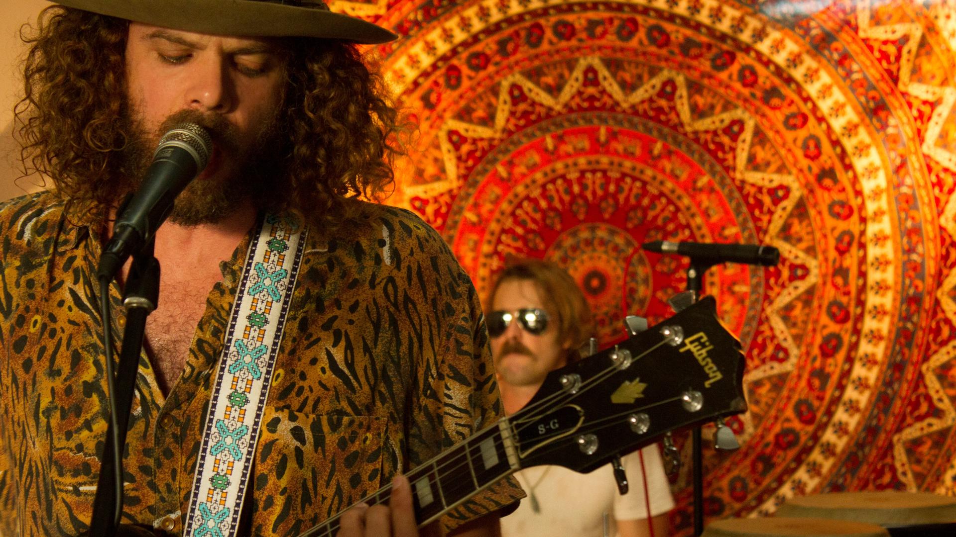 Wolfmother-Frontmann Andrew Stockdale an der Gitarre