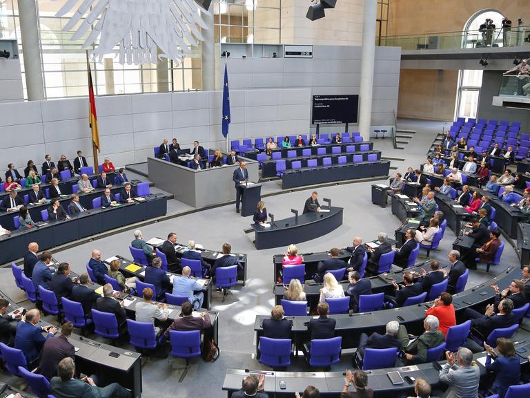 Bundeskanzler Friedrich Merz (CDU) hält am 11. Juni 2026 im Bundestag eine Regierungserklärung. 