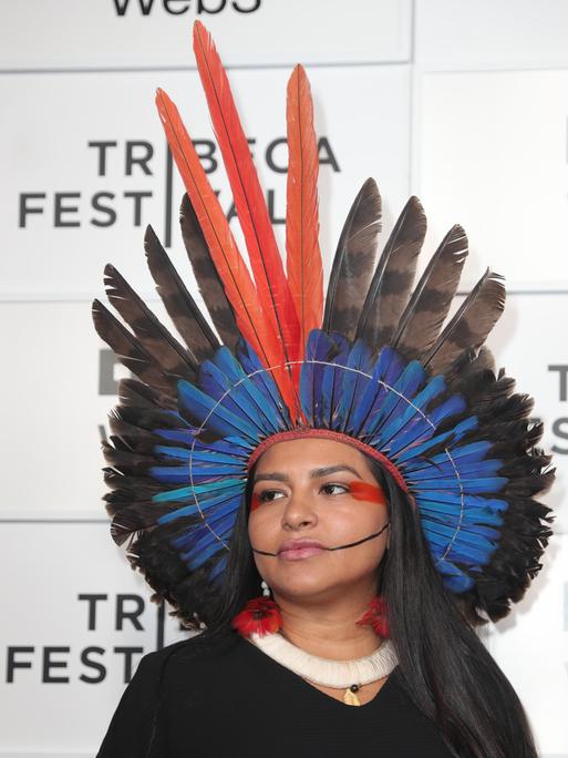 Aktivistin Juma Xipata bei der Premiere des Films "Yanuni - Die Stimme des Amazonas" von Richard Ladkani im Juni 2025 beim Tribeca Festival in New York City.