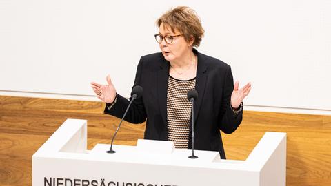 Niedersachsen, Hannover: Daniela Behrens übernimmt die kommissarische Führung des Innenministeriums.