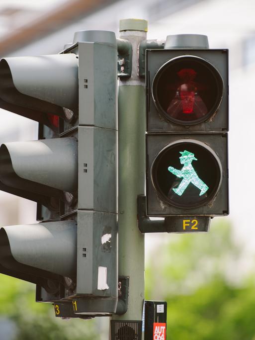 Ein grüner Ampelmann in Berlin