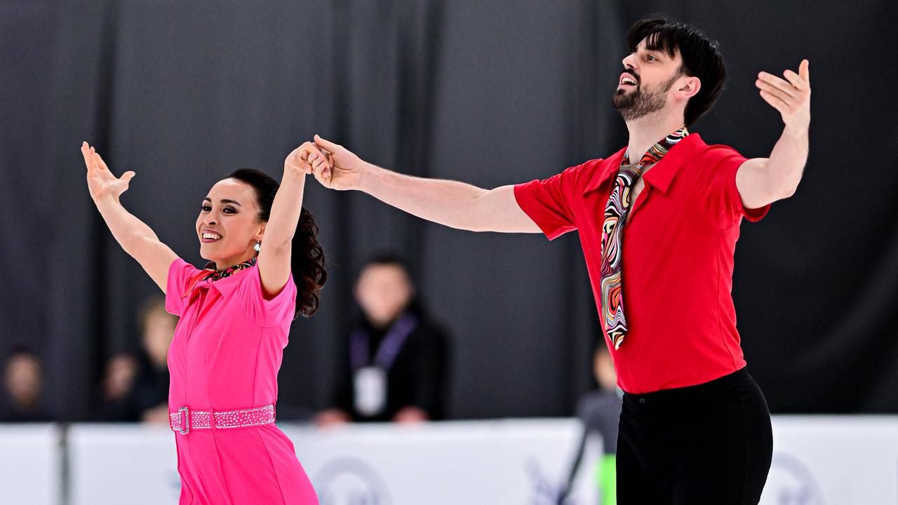 Deutsche Eiskunstläufer Jennifer Janse van Rensburg und Benjamin Steffan bei der EM in Tallin