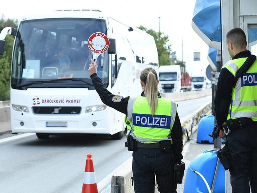 Grenzkontrollen an der deutsch-österreichischen Grenze am 17.09.2024 am Grenzübergang Walserberg