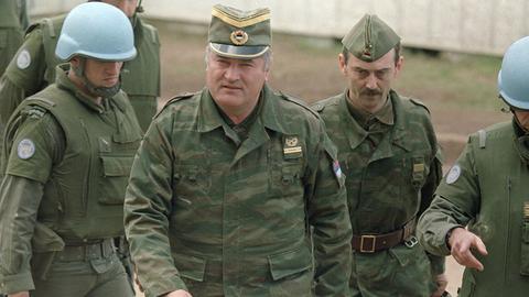 Ratko Mladic im April 1993 als Armeechef, er trägt Uniform.I