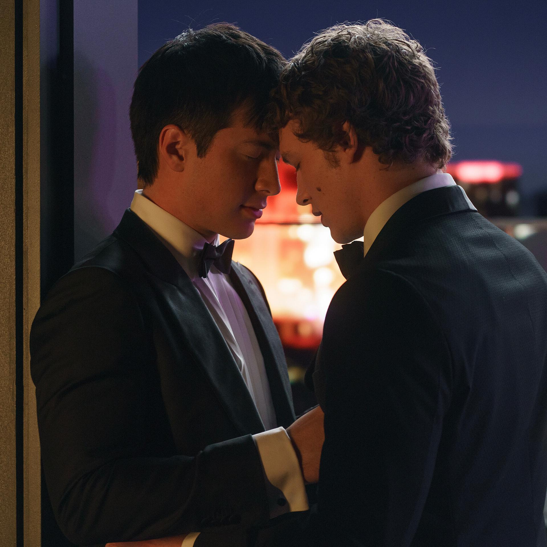 Plötzlich Bestseller! Ein Nischenverlag mit Überraschungserfolg "Heated Rivalry"