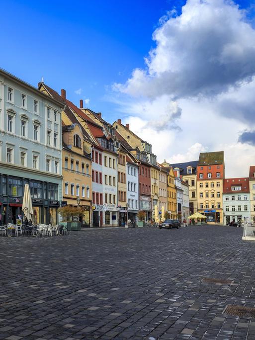 Marktplatz in der Stadt Altenburg in Thüringen.