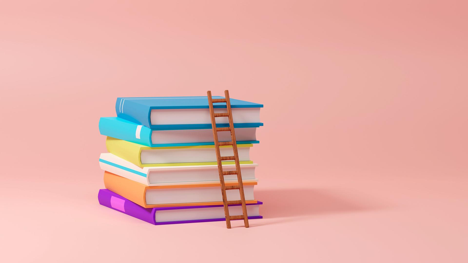 3D Illustration von farbigen Büchern, die aufeinander gestapelt auf einem rosa farbenen Hintergrund liegen. An ihnen lehnt eine kleine Leiter.