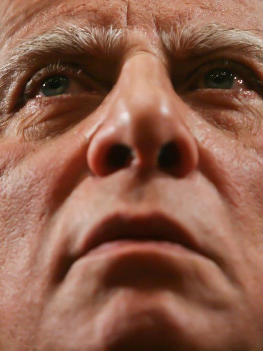 Großaufnahme vom iranischen Filmemacher Bahram Beyzai