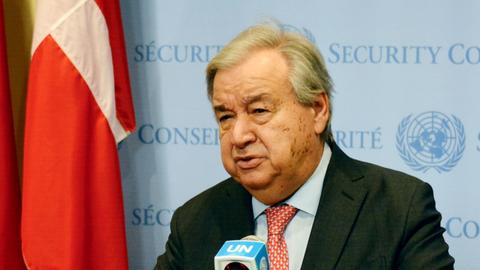 UN-Generalsekretär Antonio Guterres auf einer Pressekonferenz in New York.
      