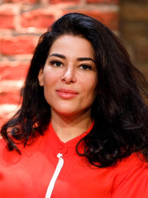 Die Publizistin Samira El Ouassil auf der phil.cologne 2021 in Köln