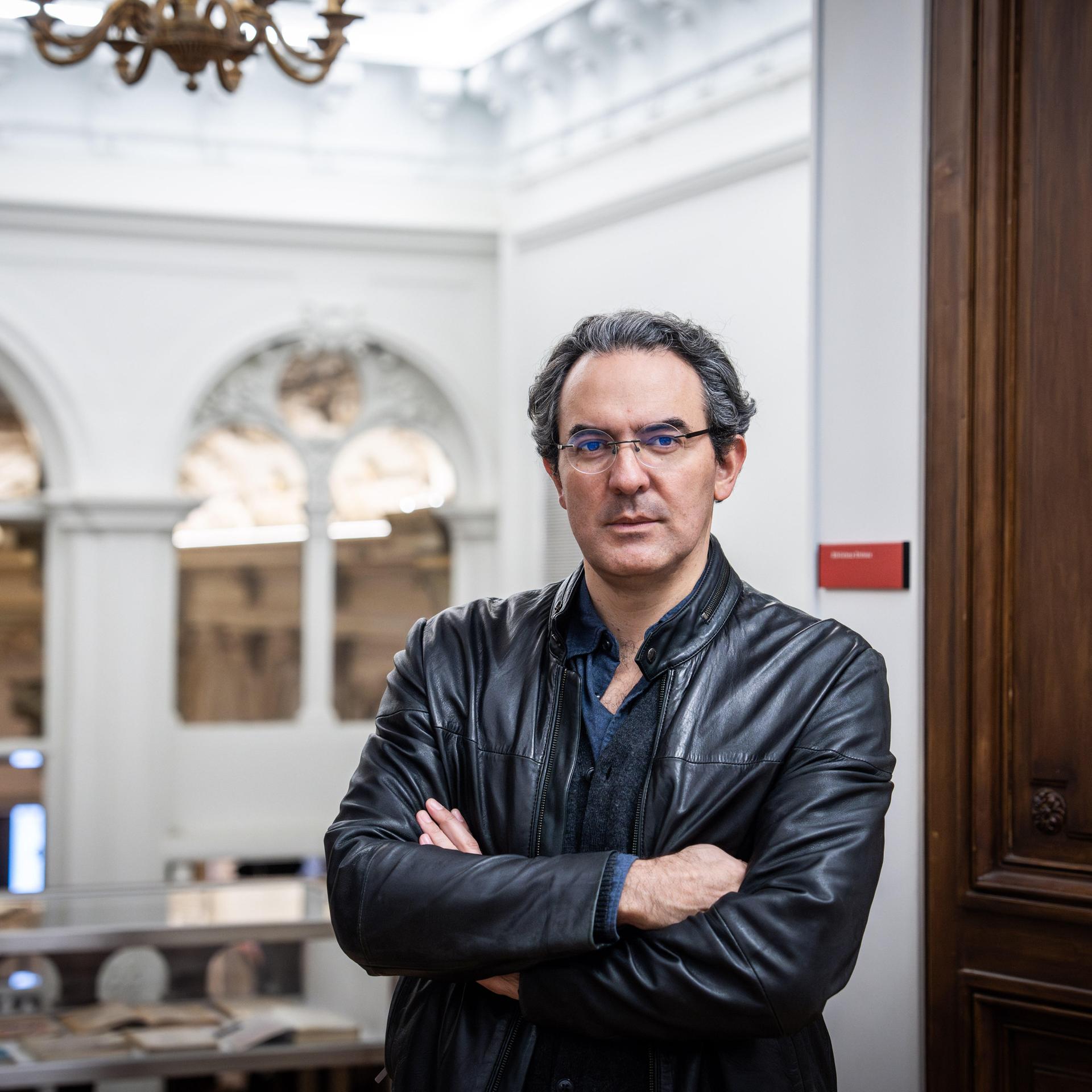 Juan Gabriel Vásquez - Er sieht Paris mit den Augen eines 