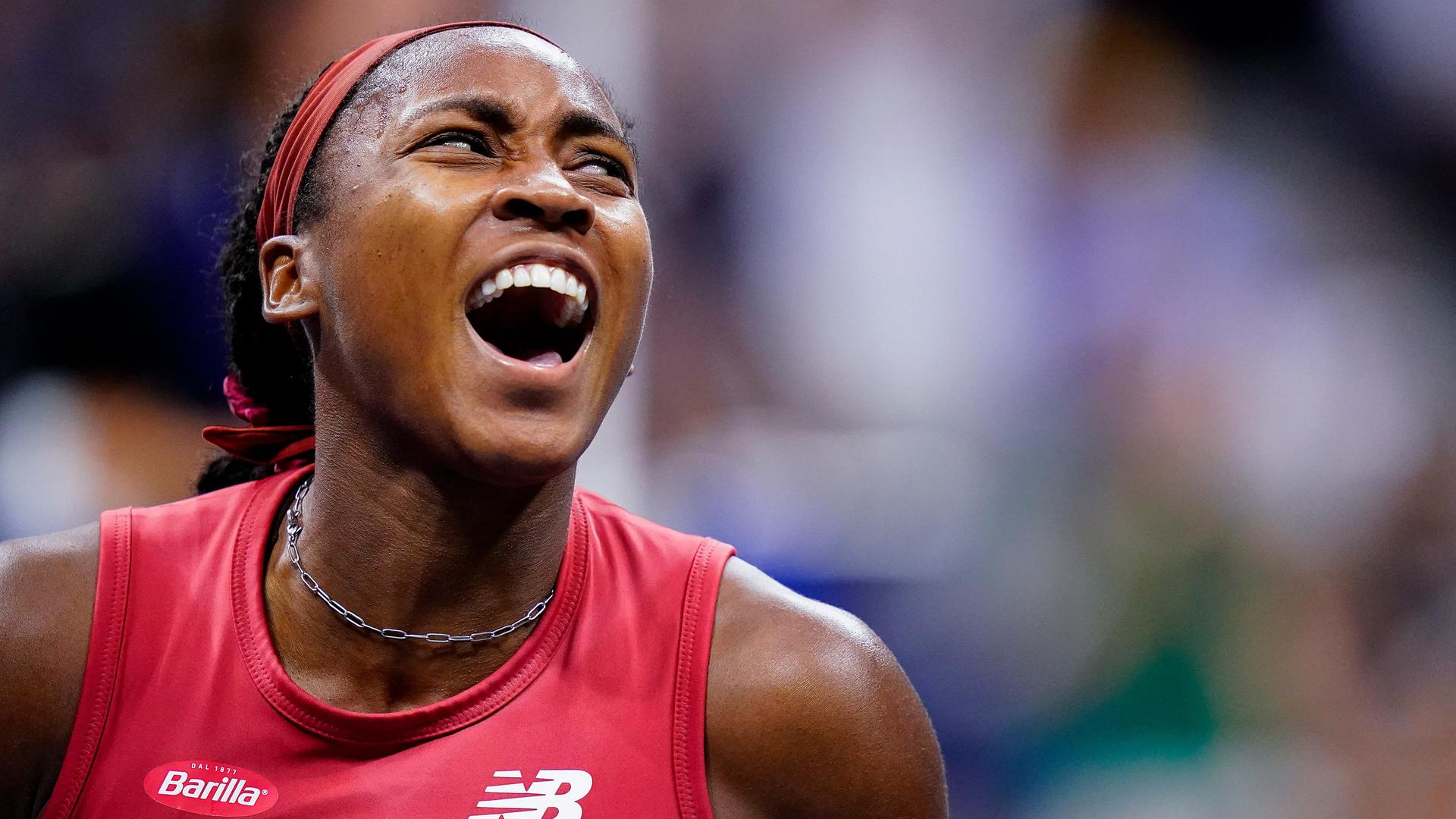 Coco Gauff mit triumphierendem Gesichtsausdruck nach einem Punktgewinn. Coco Gauff mit triumphierendem Gesichtsausdruck nach einem Punktgewinn.