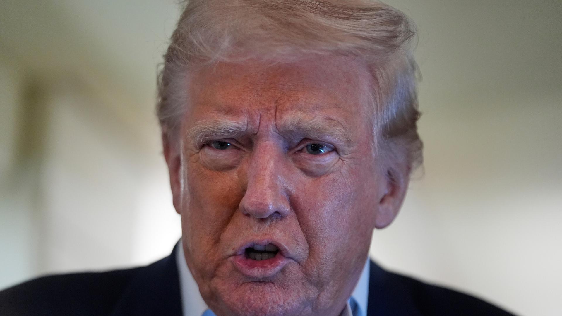 US-Präsident Donald Trump, Nahaufnahme seines Gesichts, während er spricht. US-Präsident Donald Trump, Nahaufnahme seines Gesichts, während er spricht.