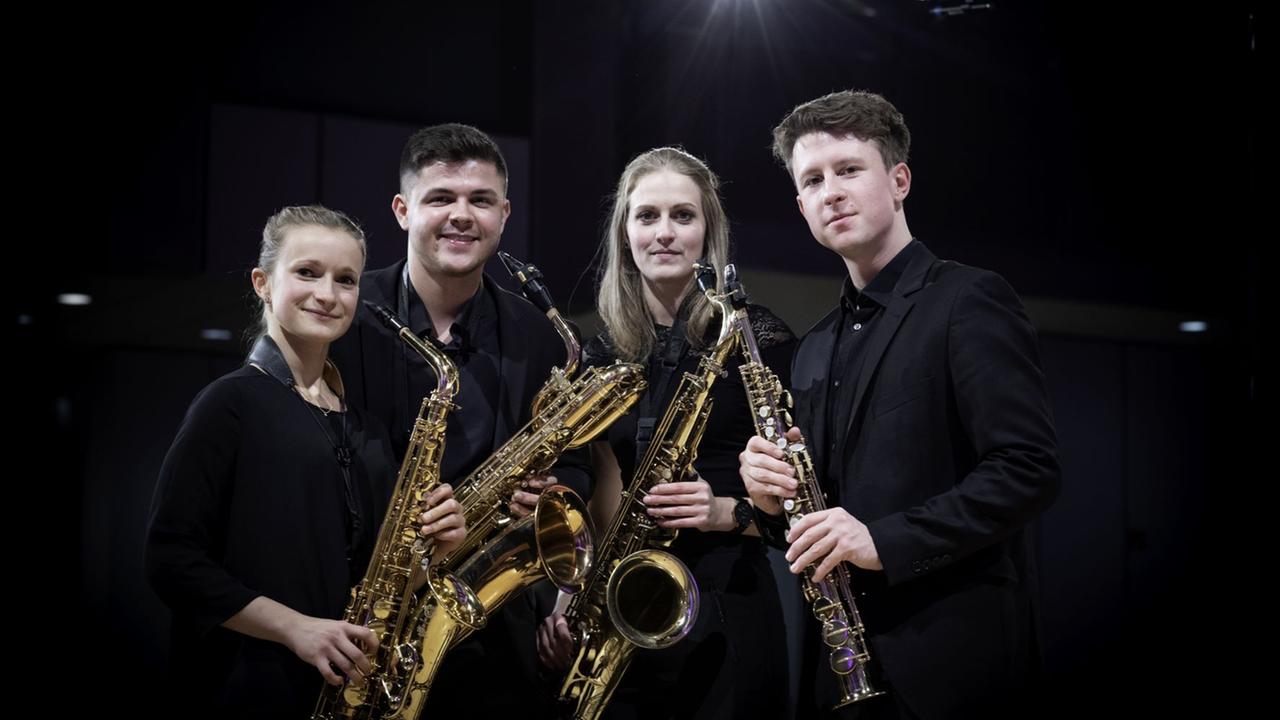 Das Multiphonic Quartett mit Olivia Nosseck, Silas Kuh, Katrin Ticheloven und Luca Winkmann