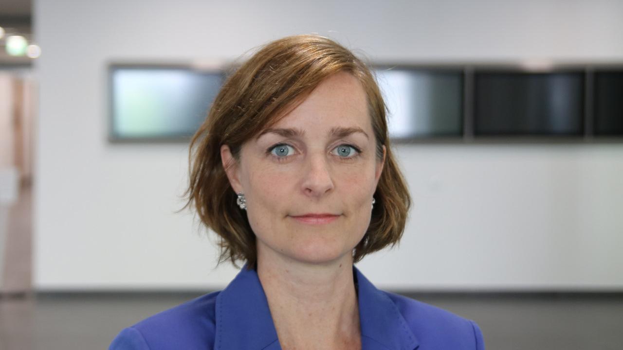Das vom Justizministerium Rheinland-Pfalz zur Verfügung gestellte Foto zeigt Sigrid Emmenegger. Die Verwaltungsrichterin ist die neue Kandidatin der SPD zur Wahl als Richterin am Bundesverfassungsgericht. Das vom Justizministerium Rheinland-Pfalz zur Verfügung gestellte Foto zeigt Sigrid Emmenegger. Die Verwaltungsrichterin ist die neue Kandidatin der SPD zur Wahl als Richterin am Bundesverfassungsgericht.