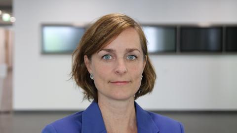 Das vom Justizministerium Rheinland-Pfalz zur Verfügung gestellte Foto zeigt Sigrid Emmenegger. Die Verwaltungsrichterin ist die neue Kandidatin der SPD zur Wahl als Richterin am Bundesverfassungsgericht.