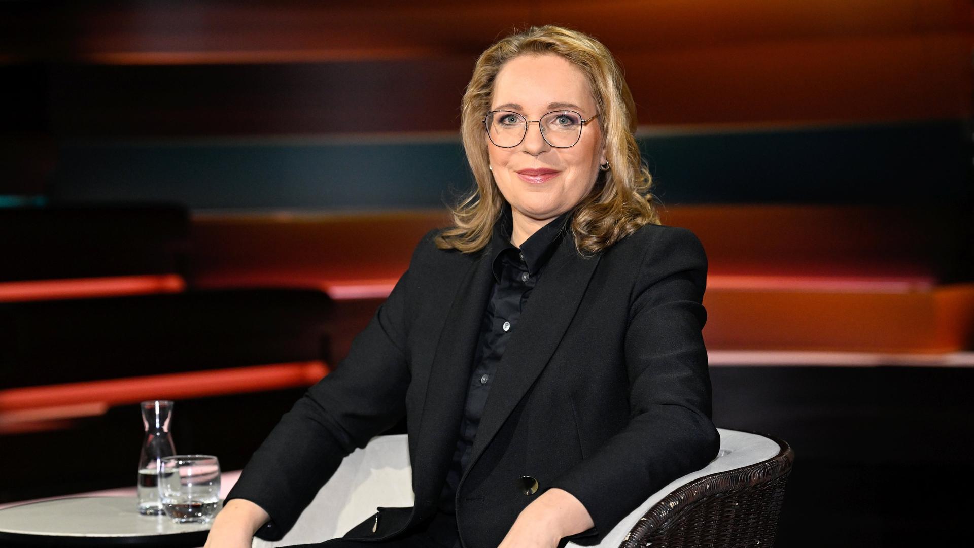 Claudia Kemfert, Wirtschaftswissenschaftlerin, in der Sendung "Markus Lanz", ZDF, im Jahr 2023. Claudia Kemfert, Wirtschaftswissenschaftlerin, in der Sendung "Markus Lanz", ZDF, im Jahr 2023.