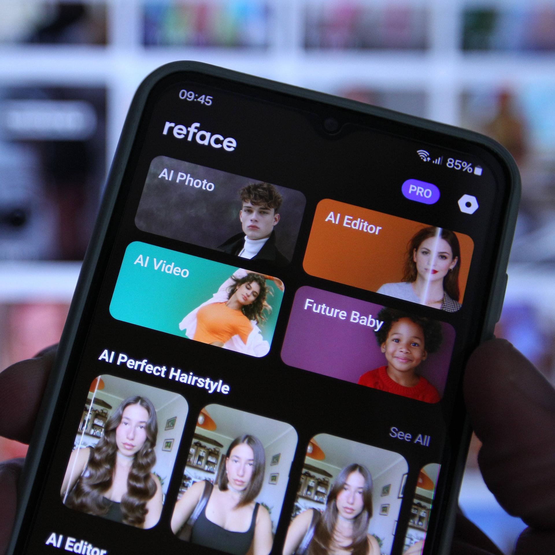 Deepfake-Betrug - Wie Betrüger mit Promigesichtern Fake-Werbung machen