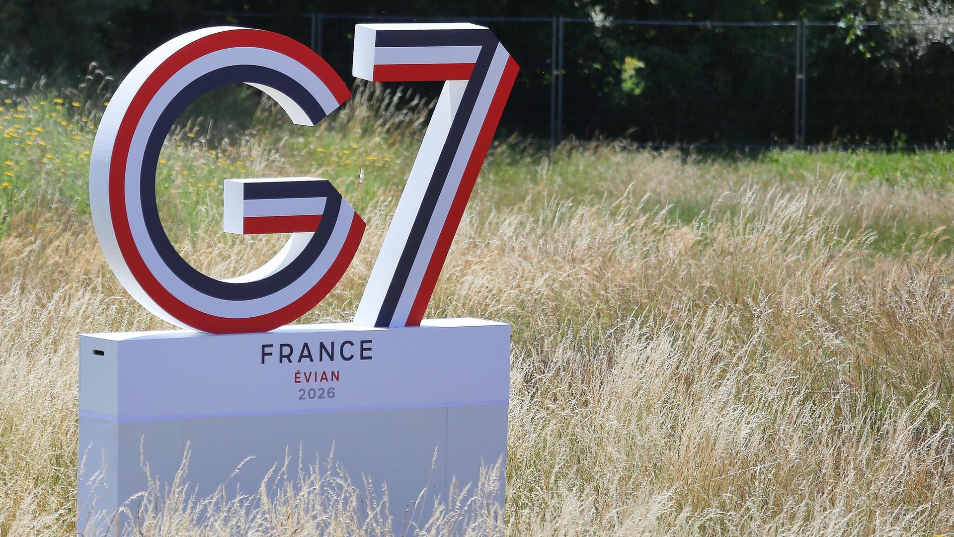 Frankreich: G7-Gipfel: Logo des Gipfels in Évian-les-Bains Frankreich: G7-Gipfel: Logo des Gipfels in Évian-les-Bains