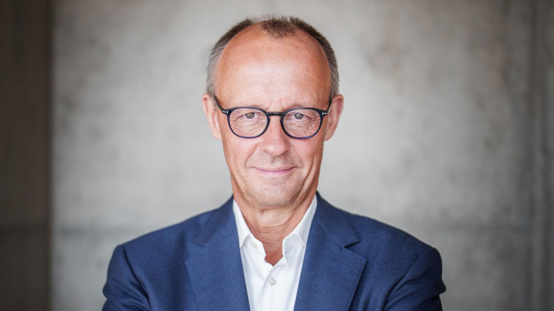 Porträt des Bundeskanzlers Friedrich Merz, CDU 