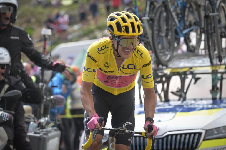 Gelbes Trikot Tour De France Bedeutung Schwarz, Rot, Pink: Welche Bedeutung Farben im Sport haben
