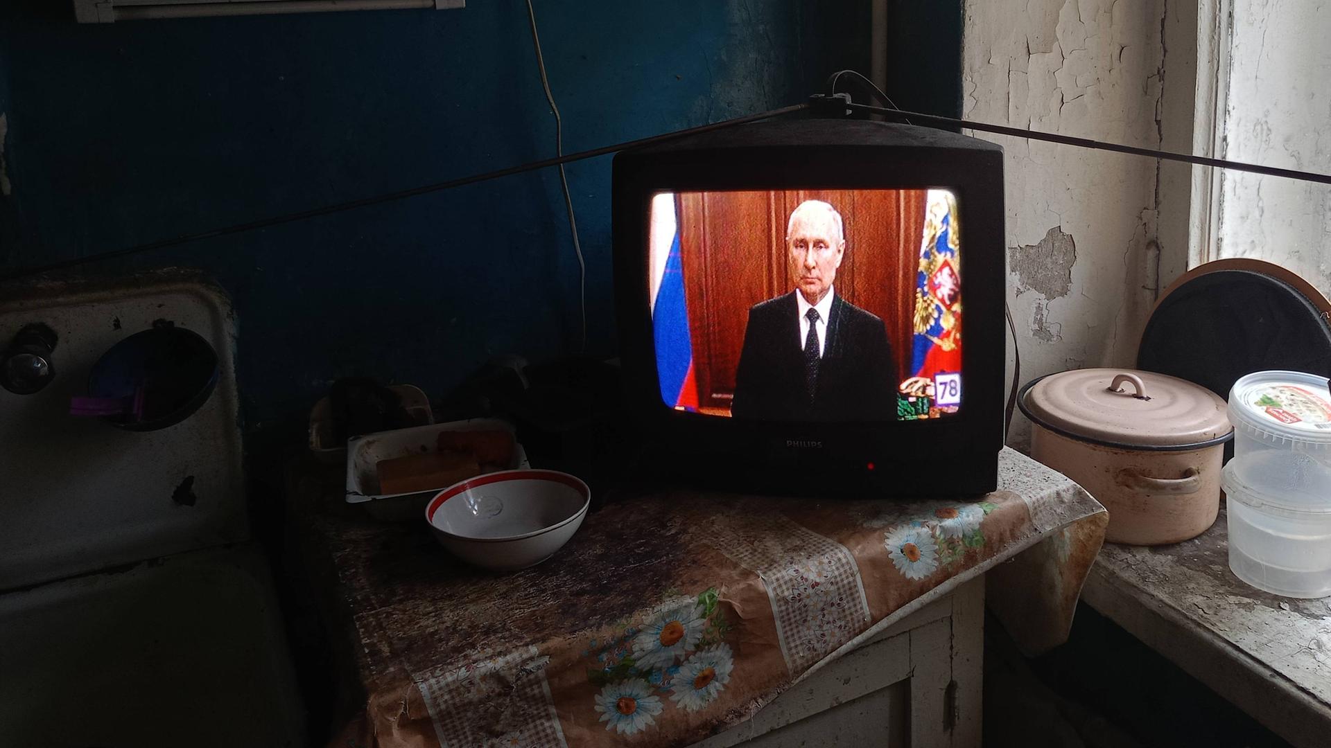 Der russische Präsident Wladimir Putin bei einer seiner Fernseh-Reden.