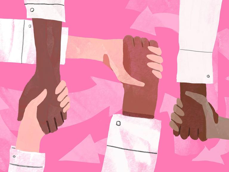Eine Illustration zeigt Hände und Arme verschiedener Hautfarben, die sich einander unterstützen