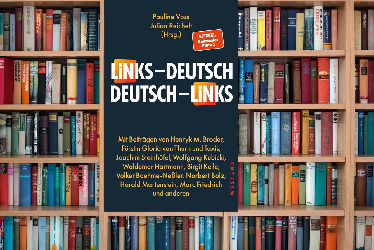 Das Bild zeigt das Cover des Buches "Links - Deutsch / Deutsch - Links" von Julian Reichelt und Pauline Voss vor einem Bücherregal.
