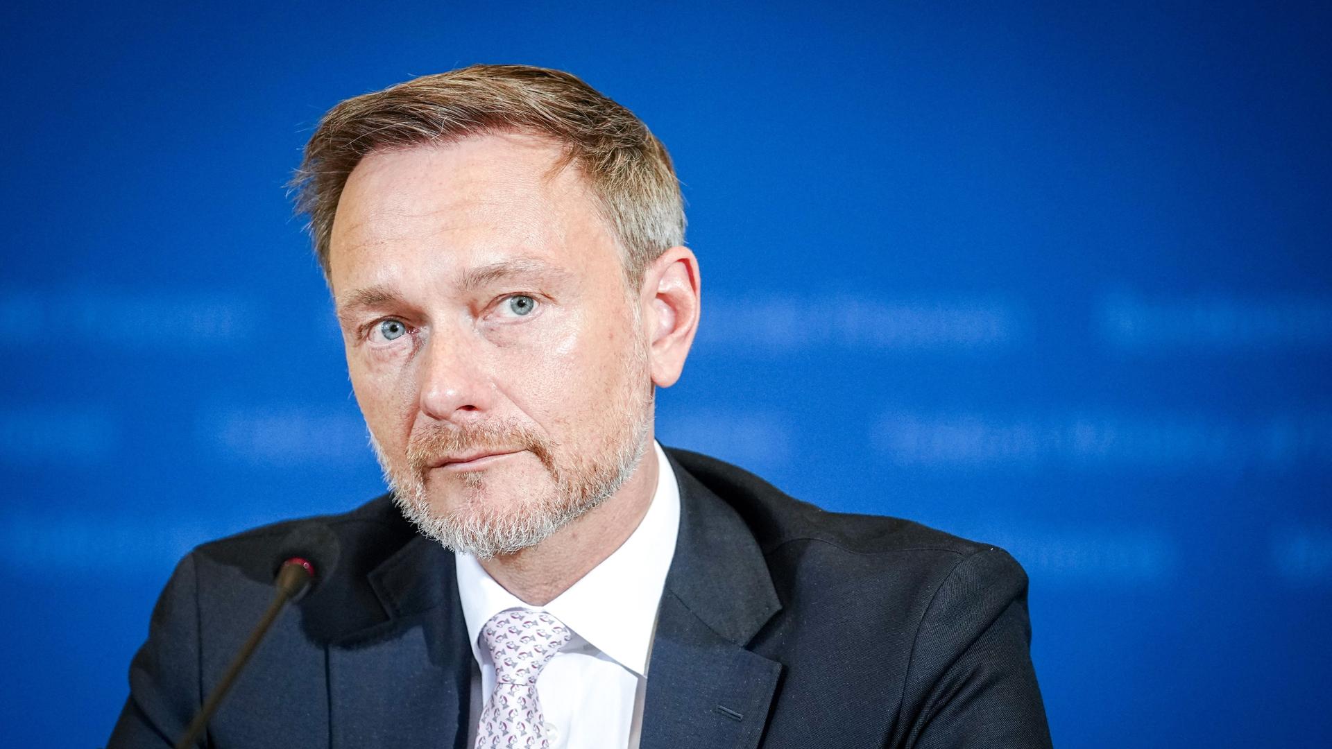 Berlin: Christian Lindner (FDP), Bundesminister der Finanzen, bei einer Pressekonferenz.