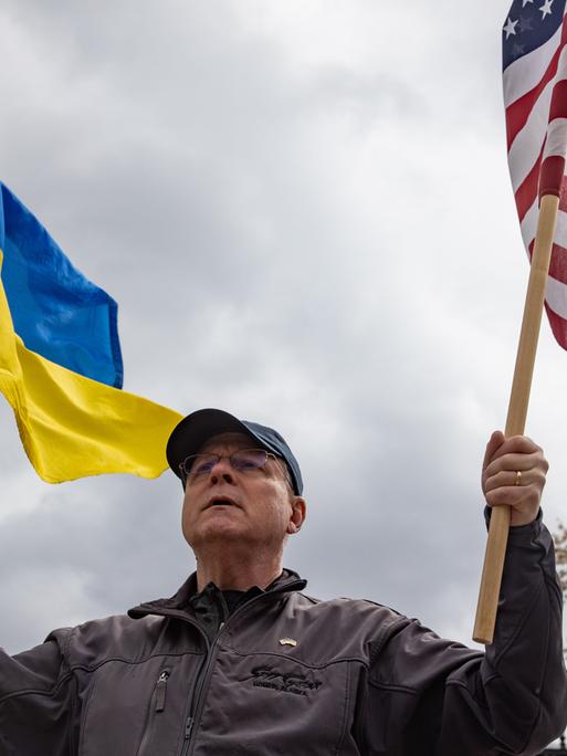 Pro-Ukraine-Protest vor dem Weißen Haus 