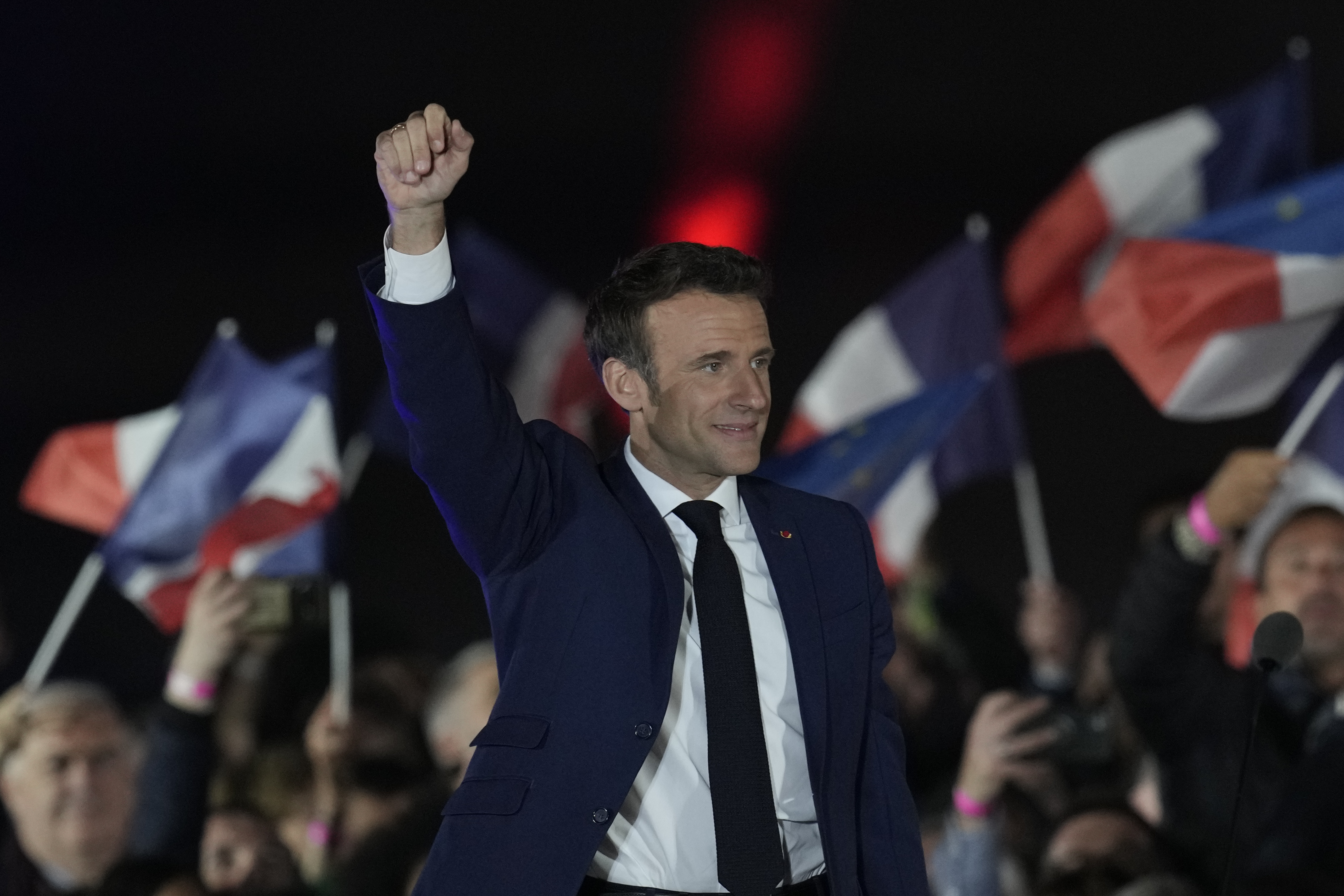 Франция мировая экономика. Эммануэль Макрон 2022. Эммануэль Макрон выиграл президентские выборы во Франции 2022.