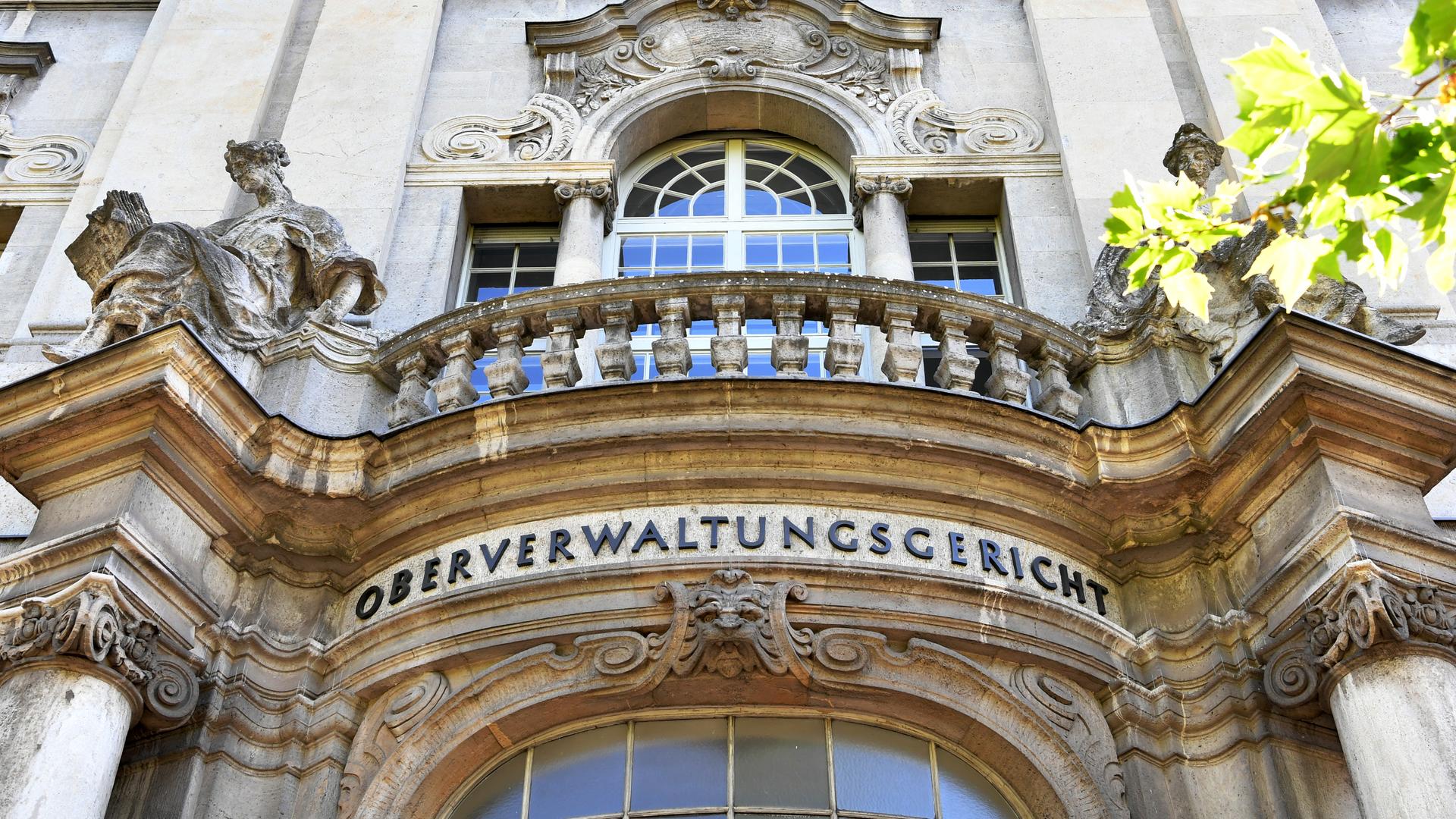 Die Außenfassade des Oberverwaltungsgerichts Berlin-Brandenburg.