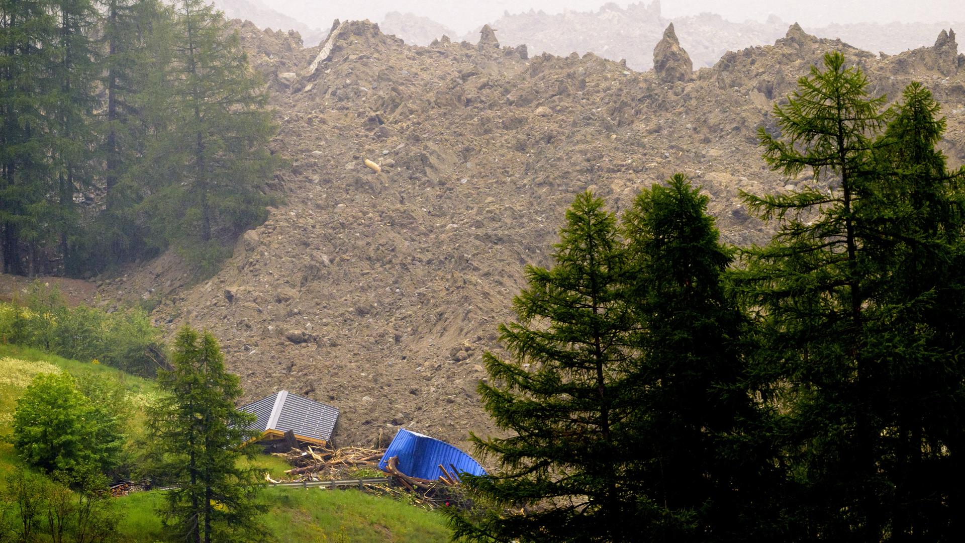 Zu sehen ist ein Bergtal in Wiler in der Schweiz.