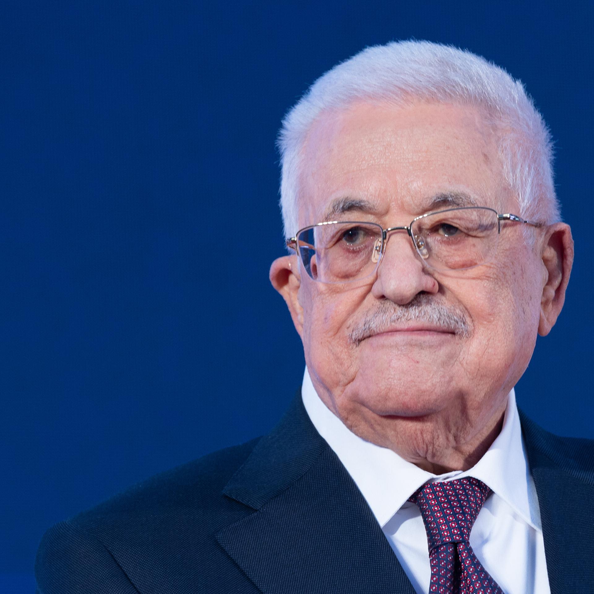 Der Präsident der Palästinensischen Autonomiebehörde, Mahmud Abbas, bei einer Veranstaltung in Rom 2025. Er ist im Porträt gezeigt.