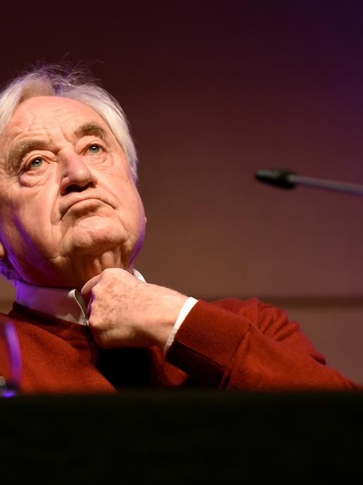 Der niederländische Schriftsteller Cees Nooteboom liest am 12.03.2016 in Köln auf der Lit.Cologne, dem Internationalen Literaturfest. Foto: Horst Galuschka