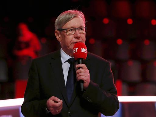 Rolf Kalb arbeitet seit 1989 als Journalist und Kommentator für den Privatsender Eurosport.