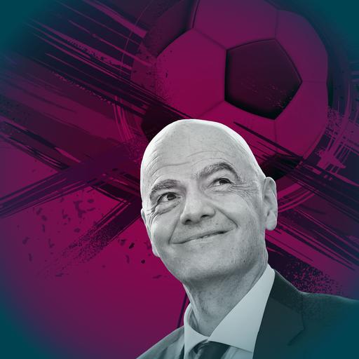 Porträt von Gianni Infantino, der leicht nach oben schaut und schmunzelt.
Im Hintergrund ist die violett eingefärbte Grafik eines Fußballes zu sehen.