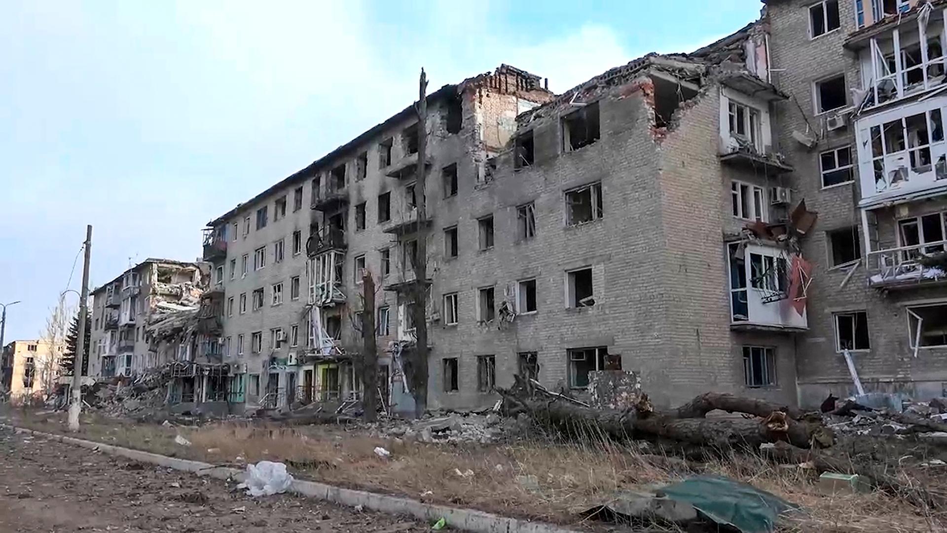 Ukraine - Armee zieht sich aus Dorf nahe der Stadt Awdijiwka zurück