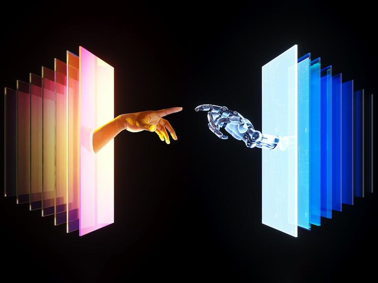 Eine Roboterhand und eine menschliche Hand reichen einander zugewandt aus einer Reihe Rahmen heraus.