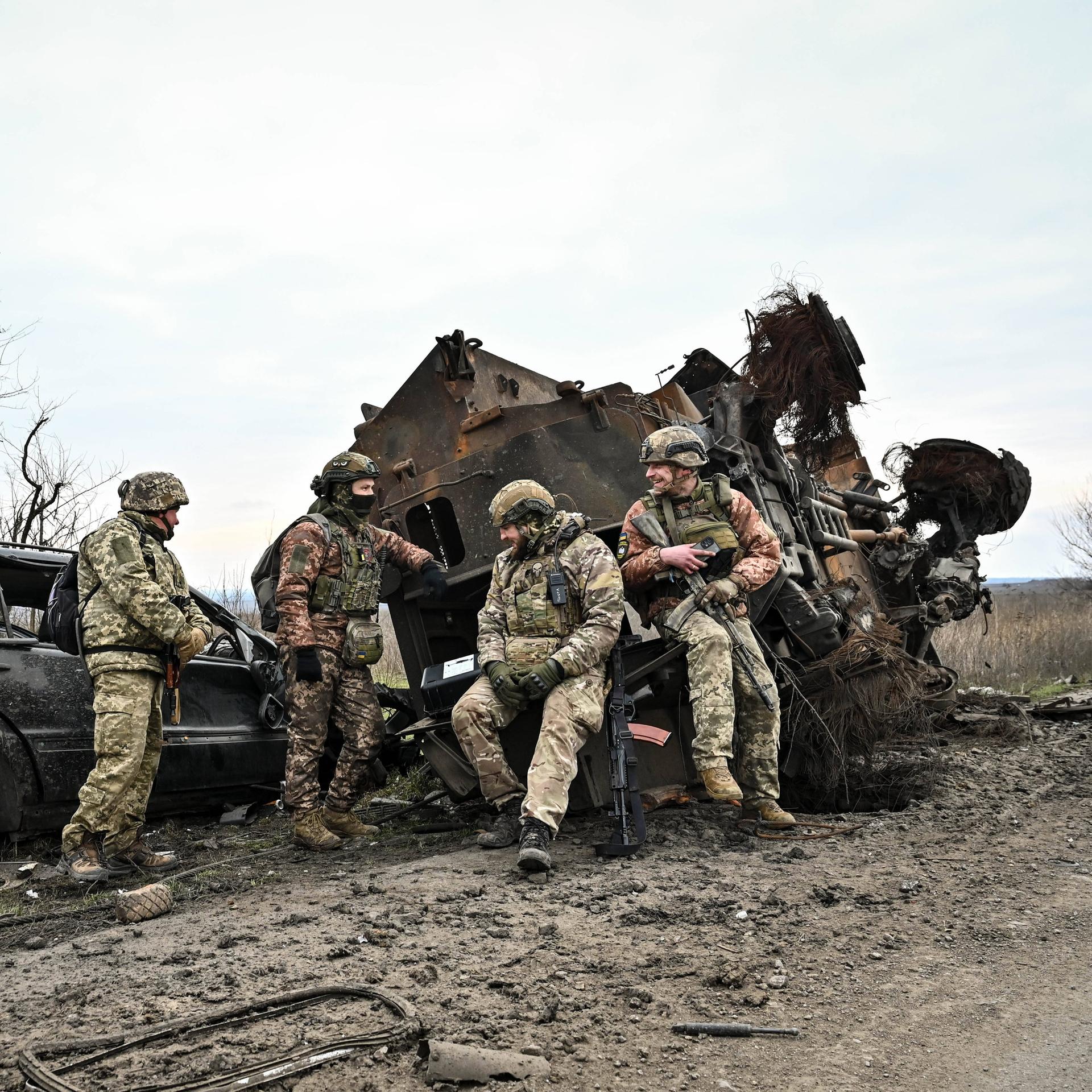 Zwei Jahre russische Invasion - Vor diesen Problemen steht das ukrainische Militär