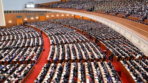 Eröffnung des Nationalen Volkskongresses in der Großen Halle des Volkes in Peking