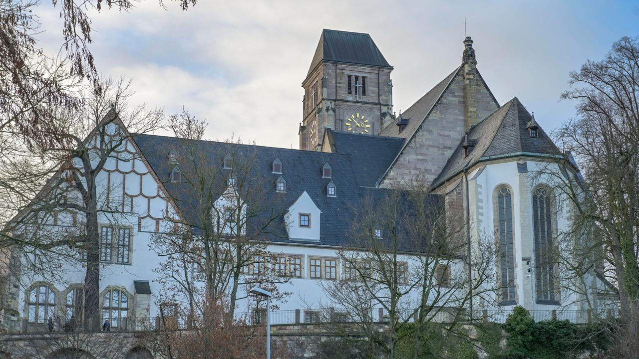 Zu sehen ist die Schlosskirche in der sächsischen Stadt Chemnitz.